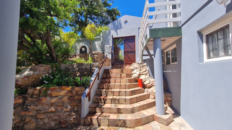 4 Bedroom Property for Sale in Linkside Western Cape